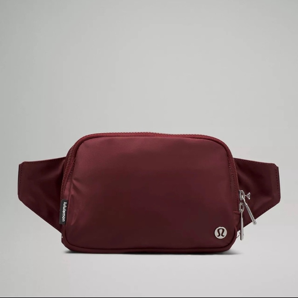 NWT Lululemon Large Everywhere Belt Bag 2L Red Merlot